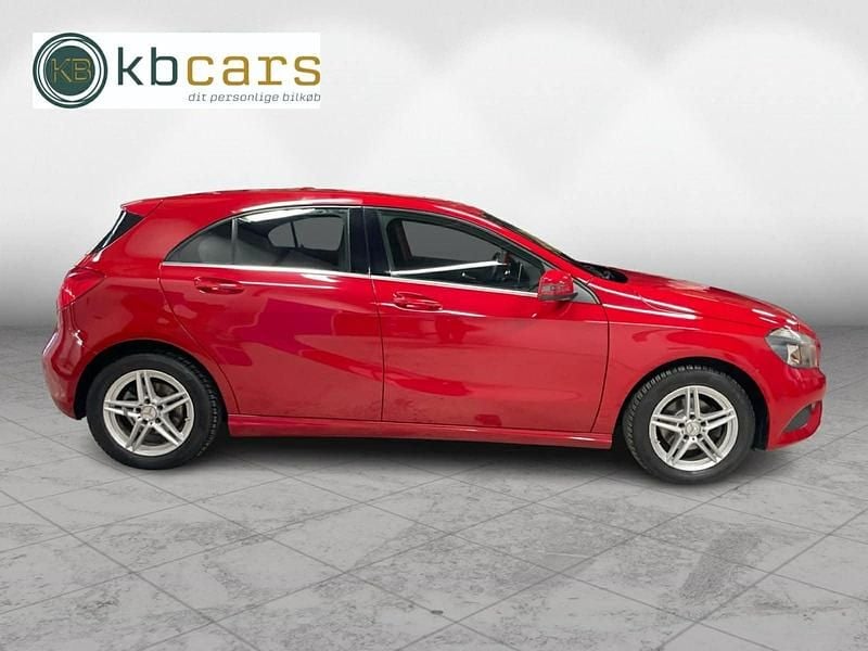 Brugt Mercedes A180 109 HK (80 kW) 2015 Rød Hatchback