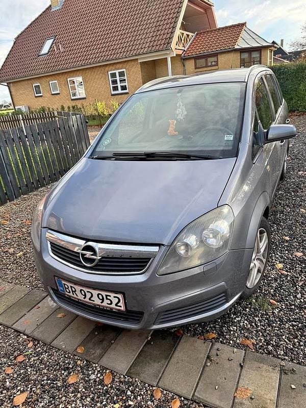 Brugt 2007 Opel Zafira MPV | 15.000 kr. - Billede 1/4