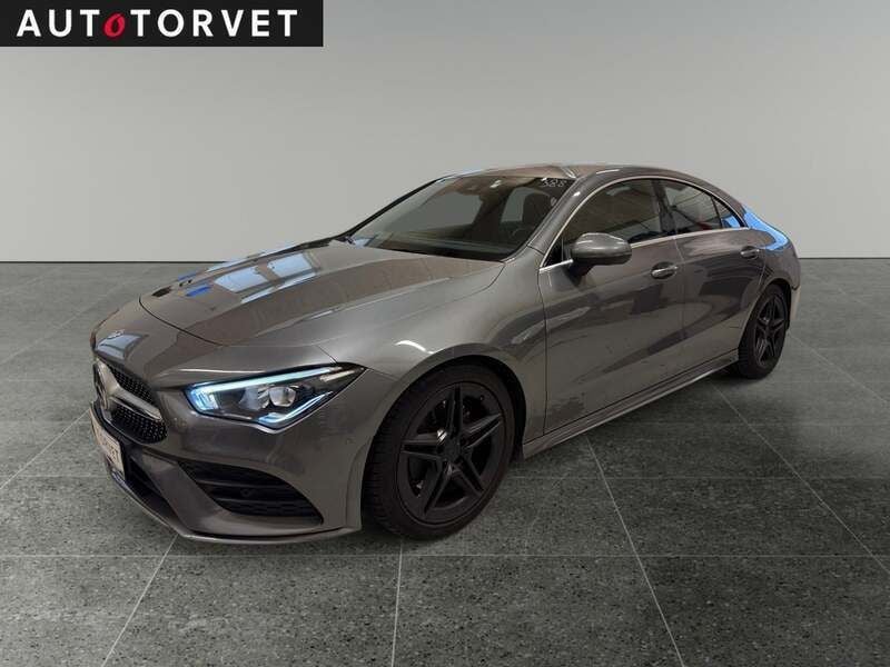 Champagnemetal Brugt 2020 Mercedes CLA200 AMG line Coupe | 299.700 kr. (Lidt for dyr) - Billede 1/4