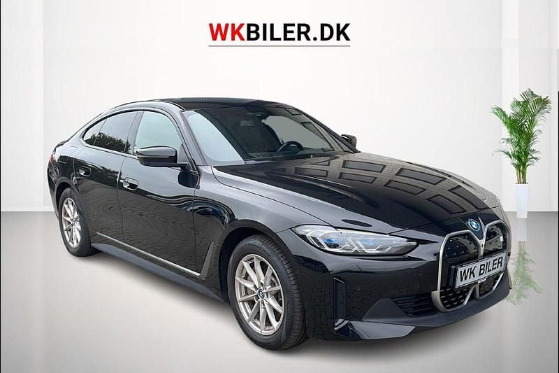Sortmetal Brugt 2022 BMW i4 Sedan | 359.900 kr. (Fair pris) - Billede 1/4