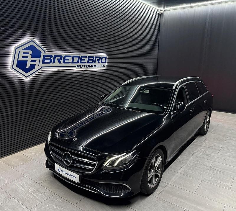 Sortmetal Brugt 2019 Mercedes E220 Avantgarde Stationcar | 279.500 kr. (Fair pris) - Billede 1/4