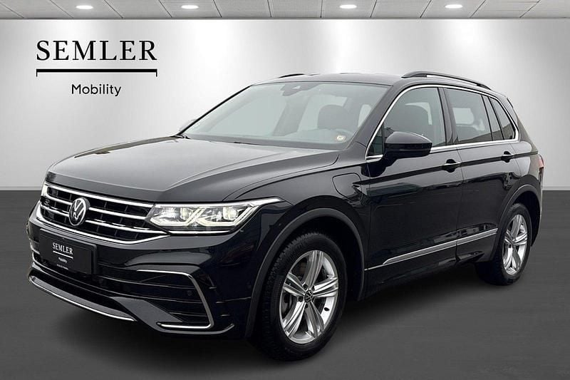 Sortmetal Brugt 2021 VW Tiguan R-line SUV | 349.900 kr. (Fair pris) - Billede 1/4