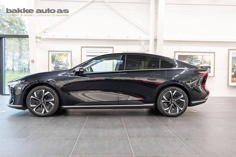 Brugt Mazda 6e Takumi-Line 189 kW (258 HK) 2025 Sortmetal Hatchback