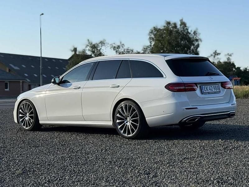 Brugt Mercedes E220 AMG line 194 HK (142 kW) 2017 Hvid Stationcar