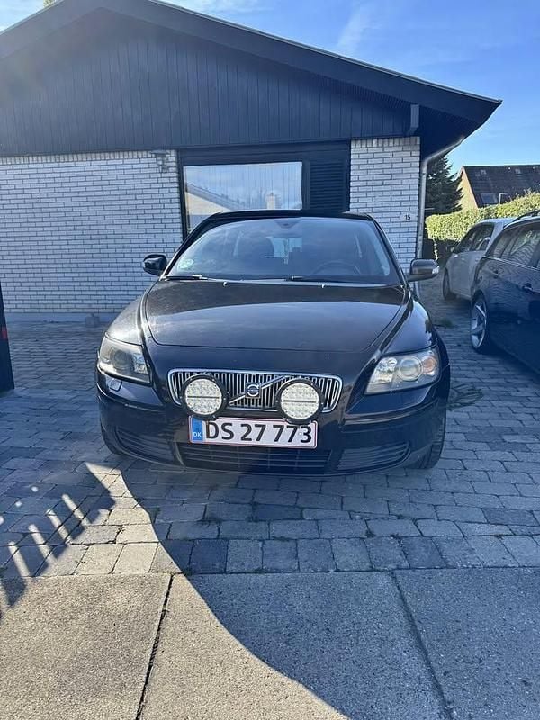 Brugt 2006 Volvo V50 Summum Stationcar | 27.000 kr. (Fair pris) - Billede 1/4