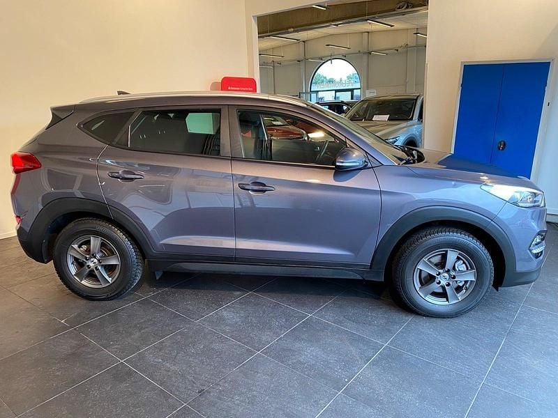 Brugt Hyundai Tucson Trend 115 HK (84 kW) 2016 Sølvmetal SUV