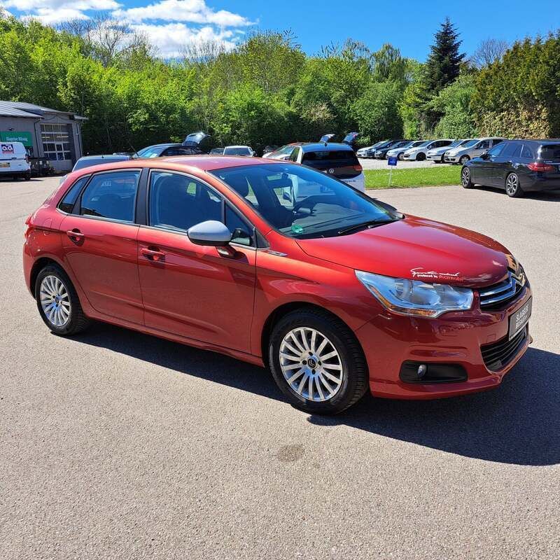 Bordeaux Brugt 2012 Citroën C4 Attraction Hatchback | 29.900 kr. (Fair pris) - Billede 1/4