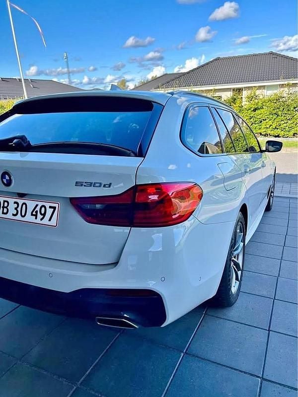 Brugt 2018 BMW 530 Comfort Edition Sedan | 349.800 kr. (Fair pris) - Billede 1/4
