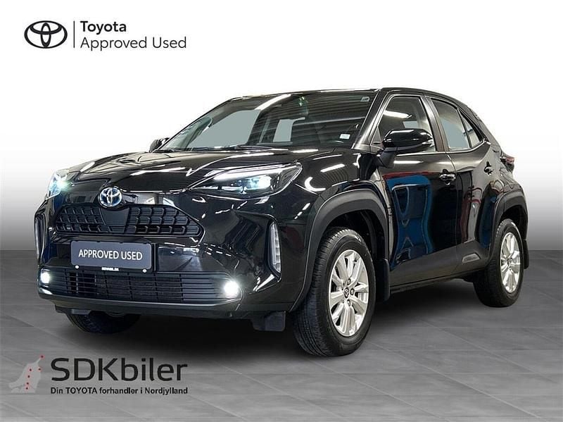 Night sky black Brugt 2021 Toyota Yaris Cross Active SUV | 249.900 kr. (Dyr) - Billede 1/3