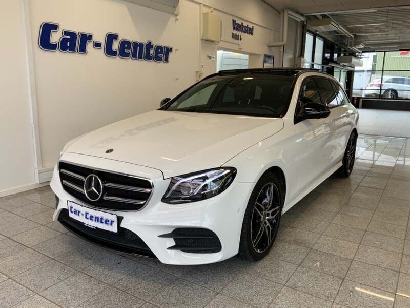 Hvid Brugt 2017 Mercedes E350 AMG line Stationcar | 689.900 kr. - Billede 1/4