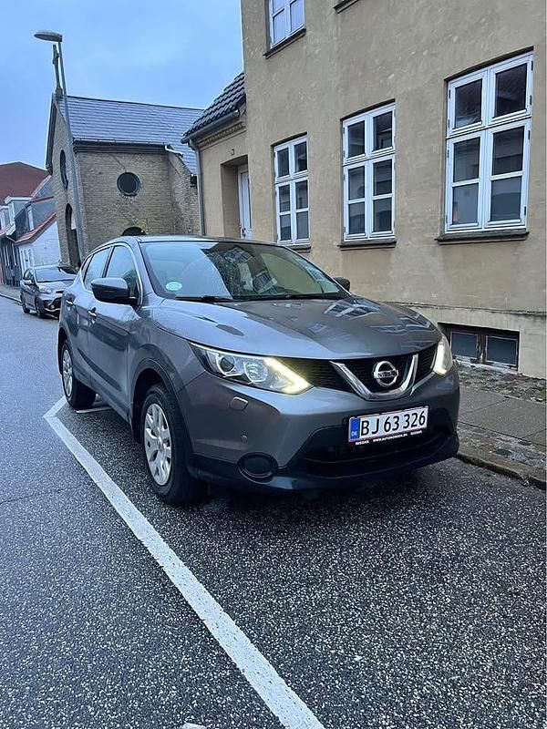 Grå Brugt 2016 Nissan Qashqai SUV | 90.000 kr. (God pris) - Billede 1/4