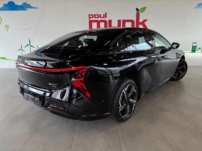 Ny Hongqi EH7 249 kW (339 HK) 2025 Sortmetal Sedan