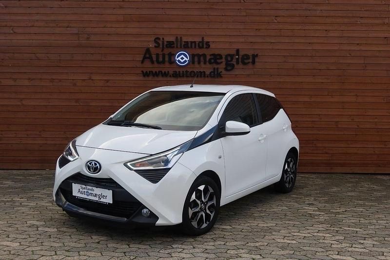 Brugt Toyota Aygo x-sky 72 HK (52 kW) 2021 Hvid Hatchback