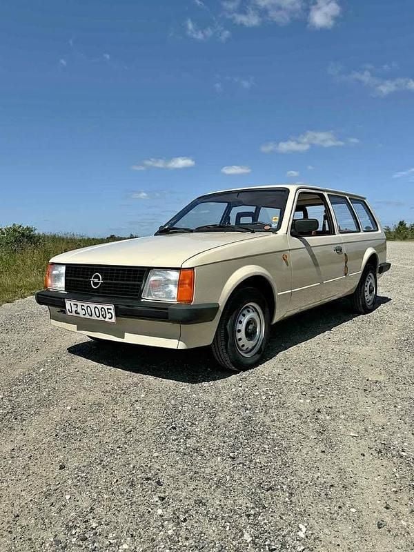 Brugt 1983 Opel Kadett Stationcar | 49.995 kr. - Billede 1/4