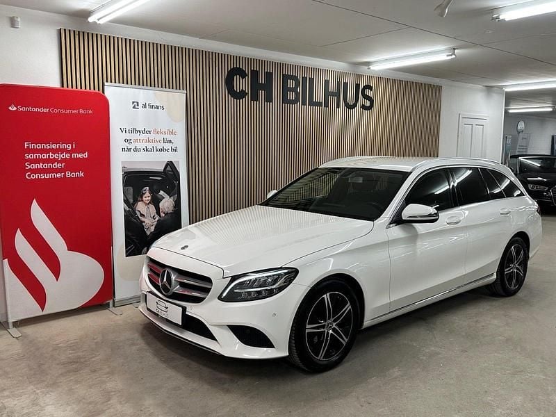 Hvid Brugt 2018 Mercedes C220 Avantgarde Sedan | 229.500 kr. (Fair pris) - Billede 1/4