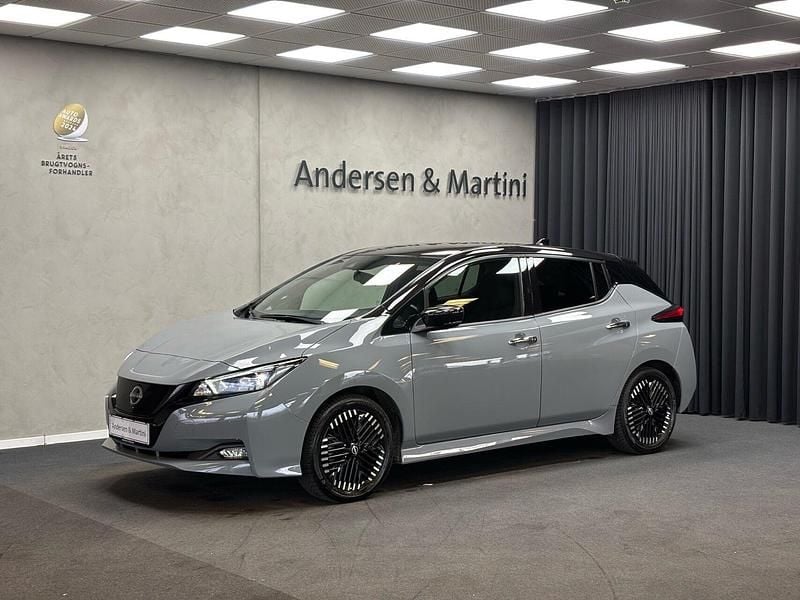 Grå Brugt 2022 Nissan Leaf N-Connecta Hatchback | 117.700 kr. (Lidt for dyr) - Billede 1/4