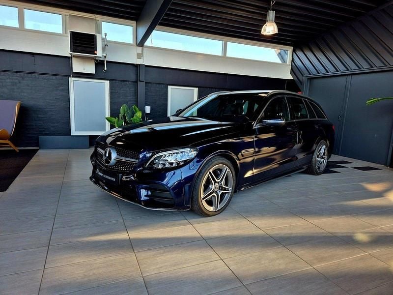 Blåmetal Brugt 2018 Mercedes C220 AMG line Stationcar | 140.000 kr. - Billede 1/4