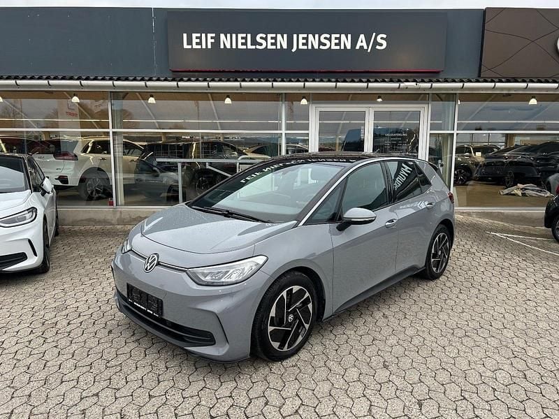 Grå Brugt 2024 VW ID.3 Pro Performance Hatchback | 214.900 kr. (Fair pris) - Billede 1/4