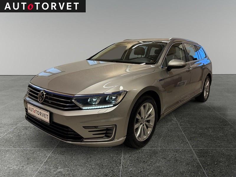 Gråmetal Brugt 2016 VW Passat Highline Stationcar | 122.700 kr. (Fair pris) - Billede 1/4