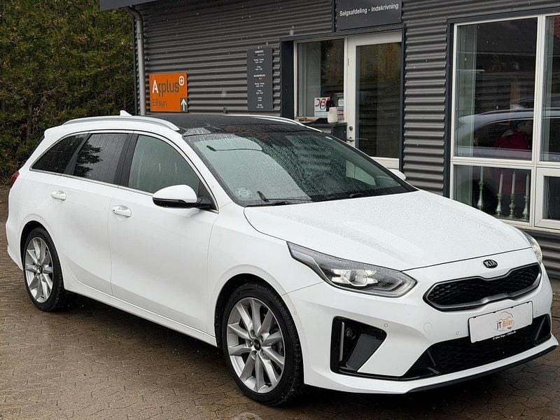 Hvid Brugt 2021 Kia Ceed Sportswagon Stationcar | 169.800 kr. (Fair pris) - Billede 1/4