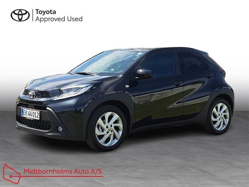 Night sky black Ny 2025 Toyota Aygo X Active SUV | 164.900 kr. - Billede 1/3