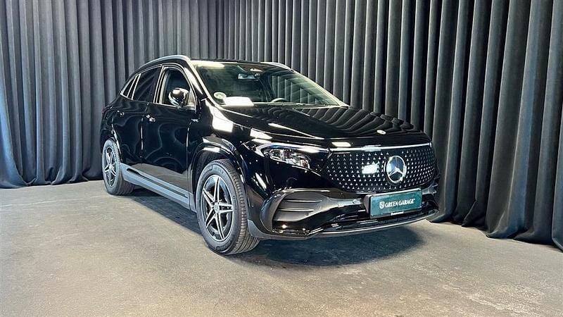 Natsort Ny 2024 Mercedes EQA250+ AMG SUV | 339.900 kr. (Fair pris) - Billede 1/1