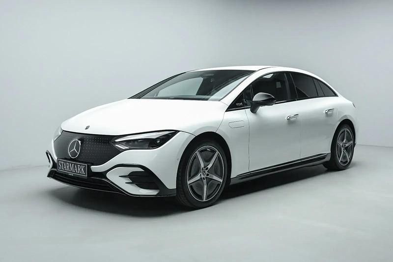 Hvid Brugt 2024 Mercedes EQE300 AMG line Sedan | 3.980 kr. - Billede 1/3