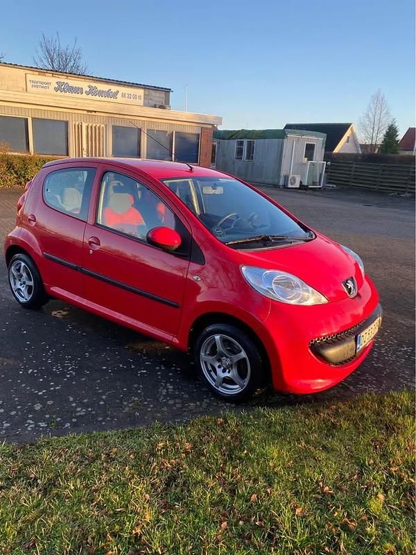 Brugt Peugeot 107 68 HK (50 kW) 2007 Hatchback