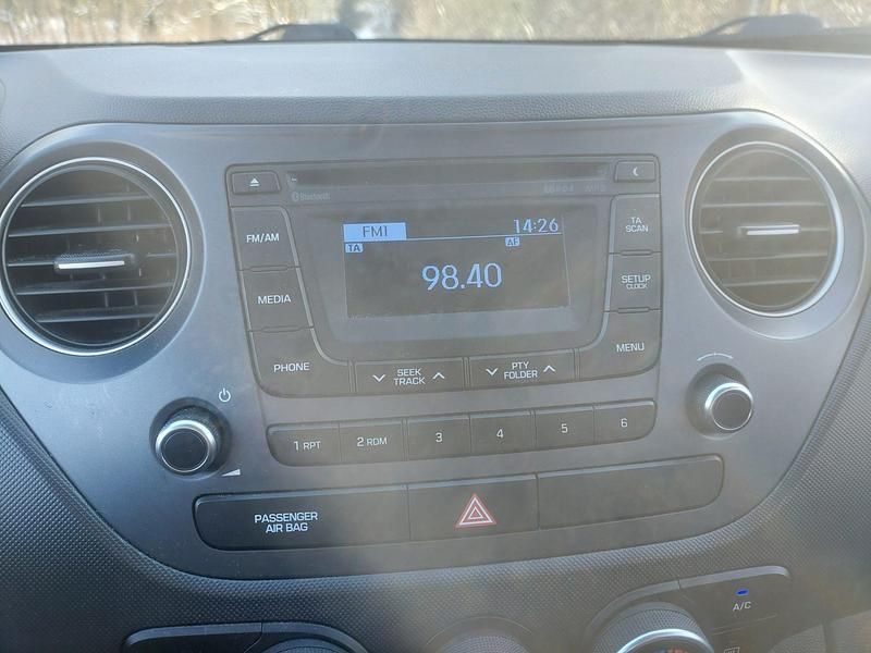 Brugt Hyundai i10 GO! 2015 Farve: hvid Hatchback