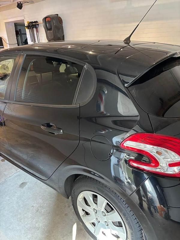 Brugt Peugeot 208 99 HK (72 kW) 2015 Hatchback