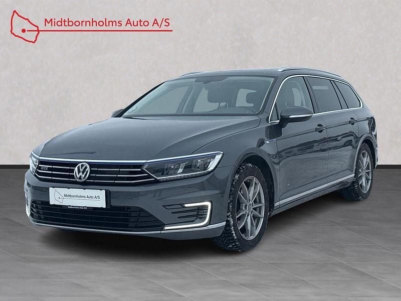 Koksgrå Brugt 2015 VW Passat GTE Stationcar | 169.900 kr. (Dyr) - Billede 1/4