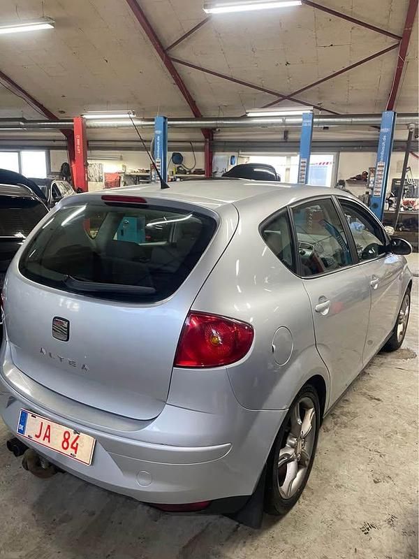 Brugt Seat Altea 102 HK (75 kW) 2005 MPV