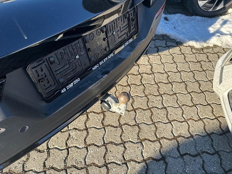 Brugt Volvo XC40 Plus 169 kW (231 HK) 2023 Sortmetal SUV