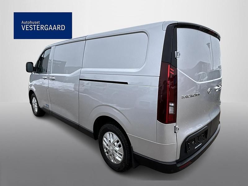 Brugt Maxus eDeliver 7 150 kW (204 HK) 2024 Sølv Van