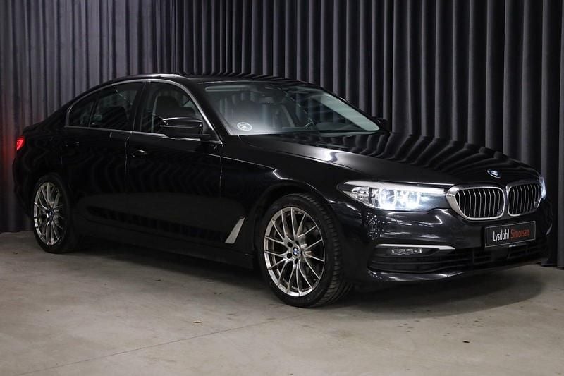 Sortmetal Brugt 2019 BMW 520 Sedan | 244.900 kr. (Fair pris) - Billede 1/4