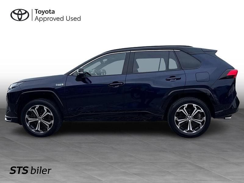 Brugt Toyota RAV4 Style 306 HK (225 kW) 2023 Midnight blue/attitude black SUV