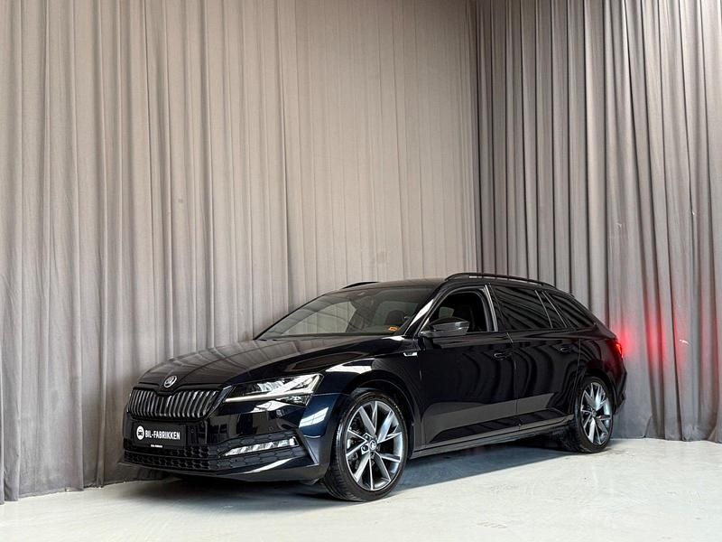 Sortmetal Brugt 2020 Skoda Superb SportLine Stationcar | 269.900 kr. (Lidt for dyr) - Billede 1/4