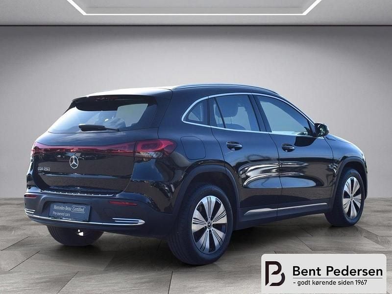 Natsort Brugt 2023 Mercedes EQA250+ SUV | 314.000 kr. (God pris) - Billede 1/4