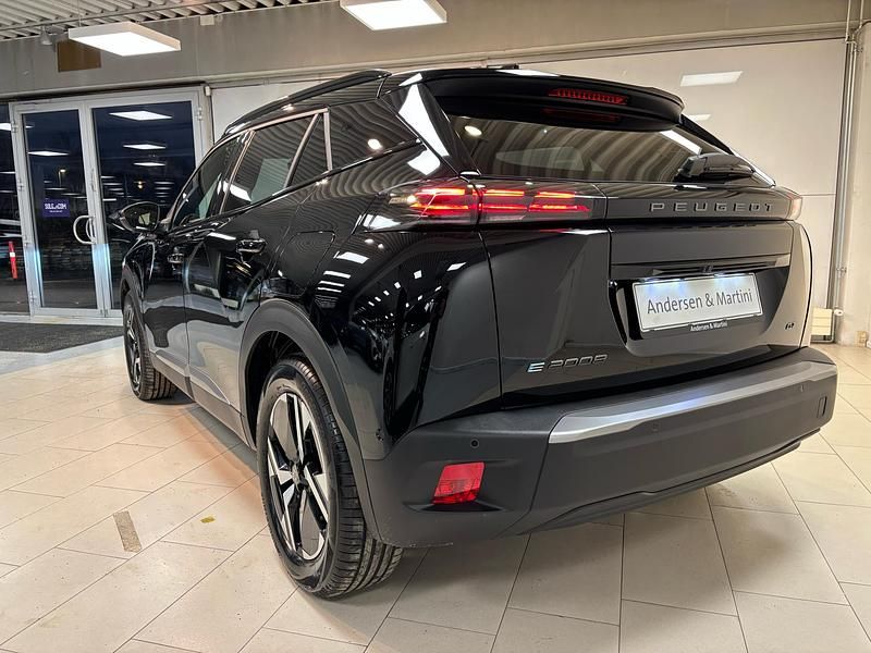 Ny Peugeot e-2008 GT 114 kW (156 HK) 2025 Sortperlanera SUV