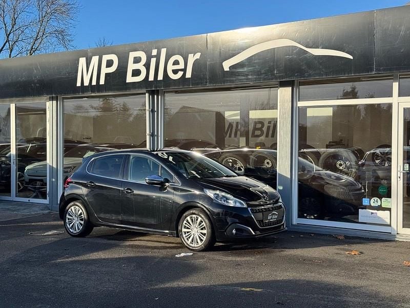 Sort Brugt 2018 Peugeot 208 Allure Sky Hatchback | 84.900 kr. (Fair pris) - Billede 1/4
