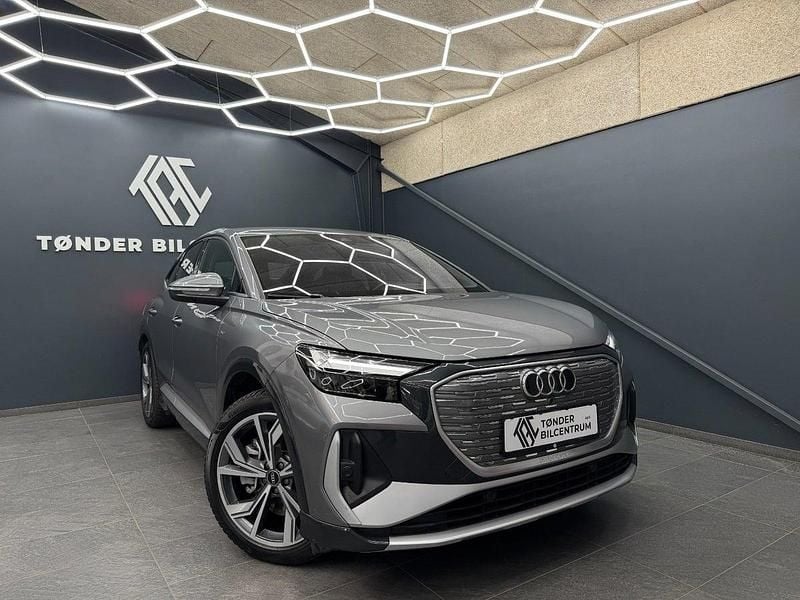 Grå Brugt 2022 Audi Q4 Sportback e-tron S-Line SUV | 269.500 kr. (God pris) - Billede 1/4