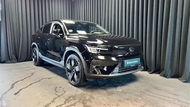 Onyx black Brugt 2024 Volvo EC40 Single Motor Extended Range SUV | 374.900 kr. (Dyr) - Billede 1/1