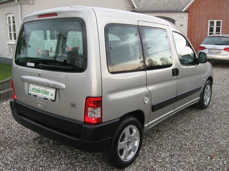 Solgt Peugeot Partner 1,4 Combi XL., brugt 2006, km 102