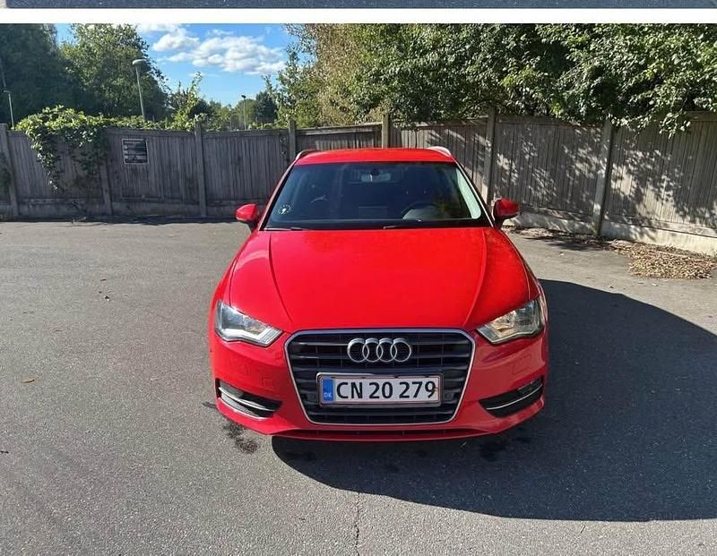 Brugt Audi A3 Sportback Attraction 110 HK (80 kW) 2016 Hatchback