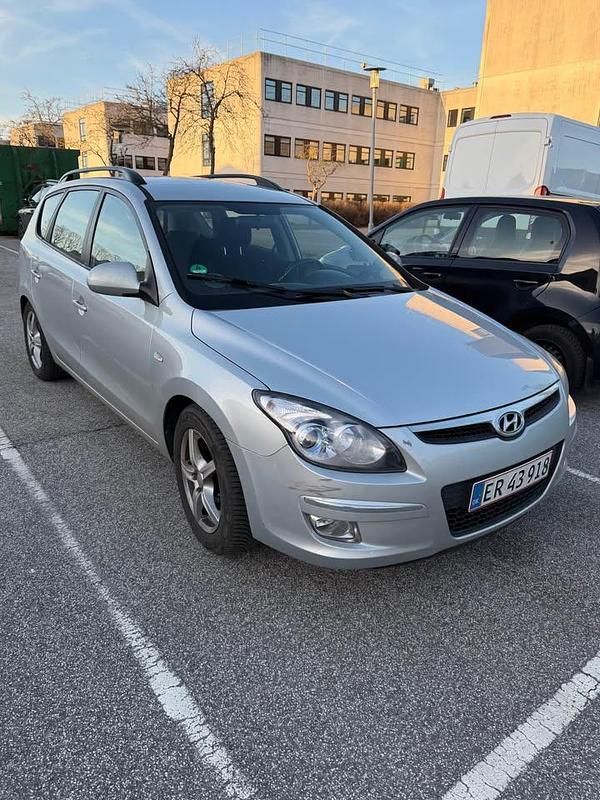 Brugt Hyundai i30 90 HK (66 kW) 2010 Stationcar