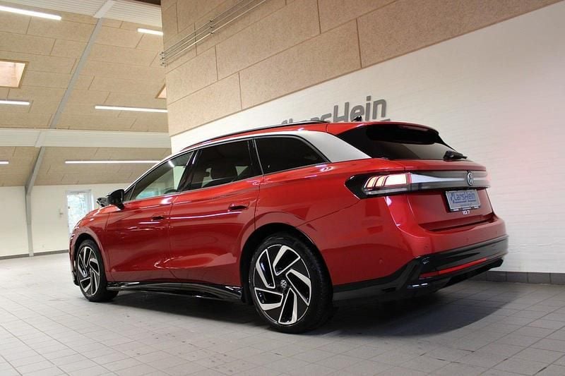 Brugt VW ID.7 Style 210 kW (286 HK) 2025 Mørkrødmetal Stationcar
