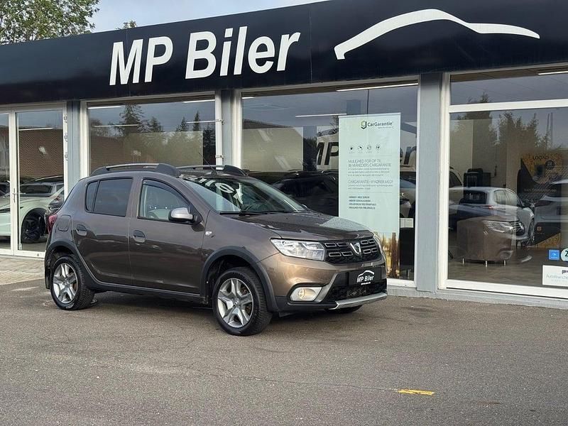 Brunmetal Brugt 2018 Dacia Sandero Prestige Hatchback | 84.900 kr. (Fair pris) - Billede 1/4