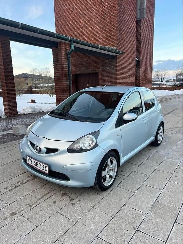 Brugt Toyota Aygo 68 HK (50 kW) 2007 Hatchback