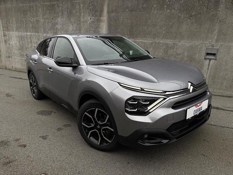 Brugt Citroën e-C4 Shine 100 kW (136 HK) 2023 Sortmetal Sedan