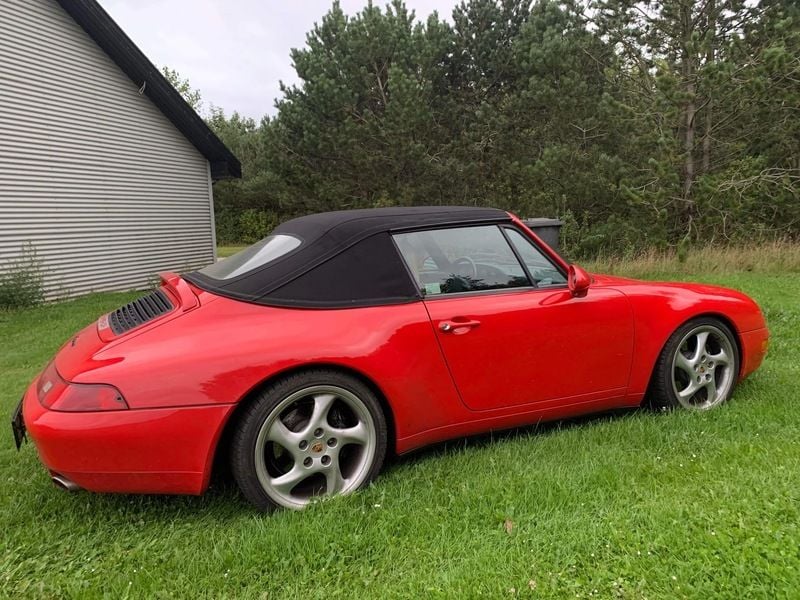 Brugt Porsche 993 286 HK (210 kW) 1995 Rød Cabriolet